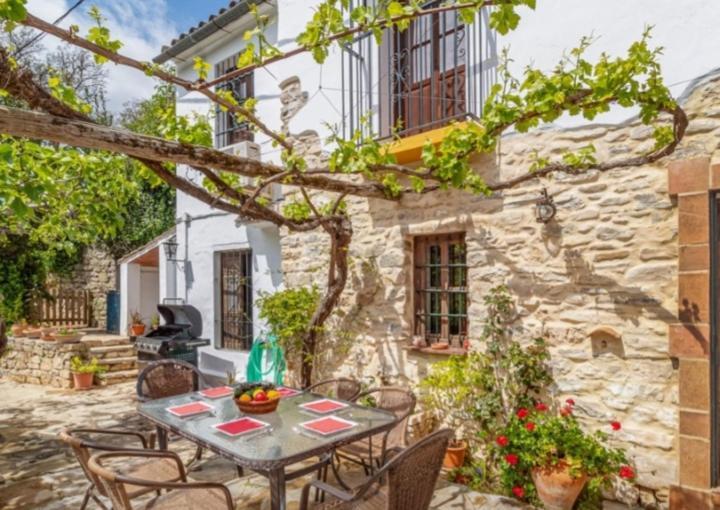 Molino Del Caracol Villa Benaojan Exterior photo